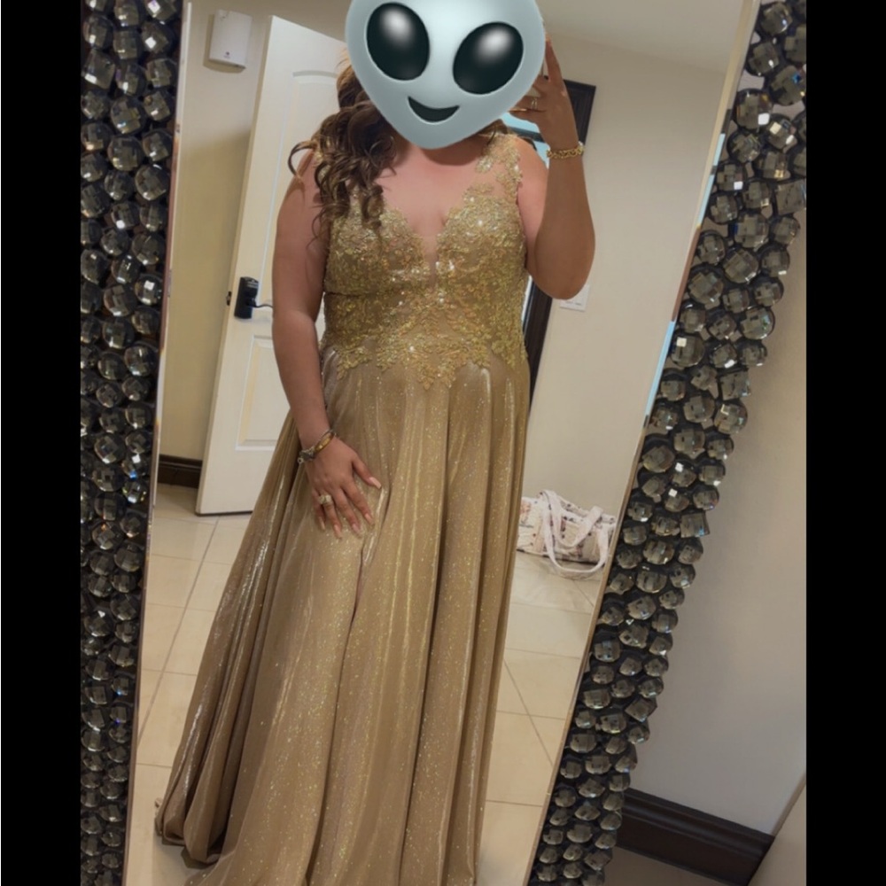 Elegant Gold Evening Gown